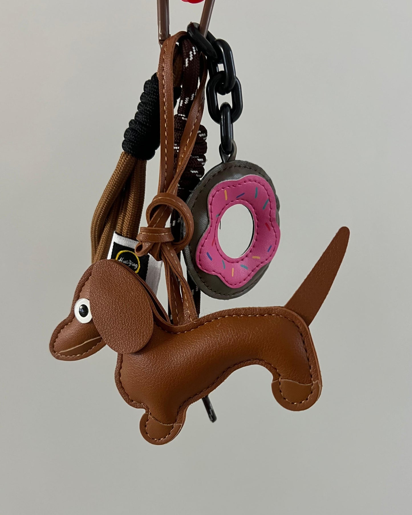 Adorno Teckel camel