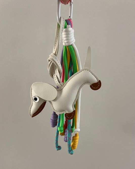 Adorno Teckel Blanco